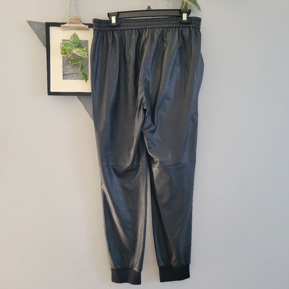 BCBGMaxAzria Sugi Faux Leather High Rise Jogger Pants Black M - Picture 3 of 12